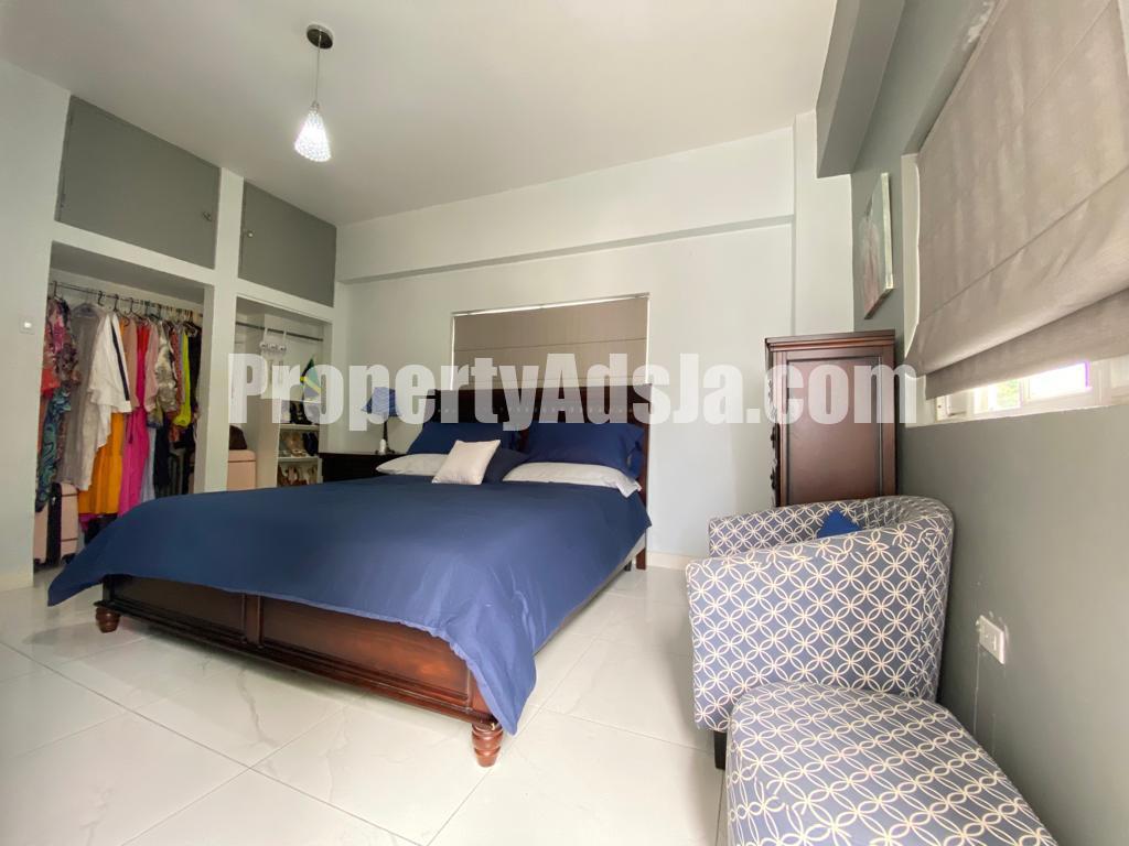 Apartment For Sale in NEW KINGSTON, Kingston / St. Andrew Jamaica