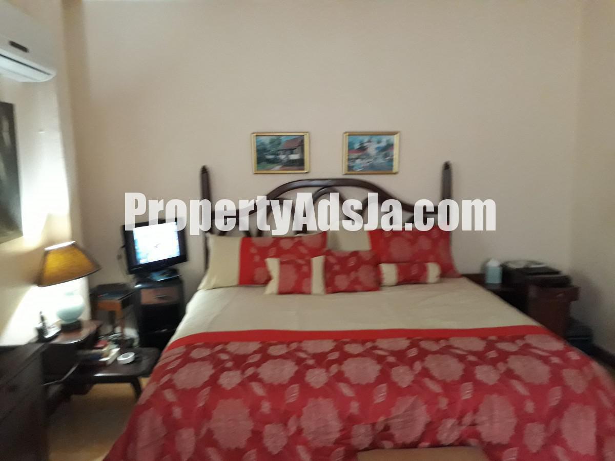 House For Sale in Mayfair Red Hills, Kingston / St. Andrew Jamaica