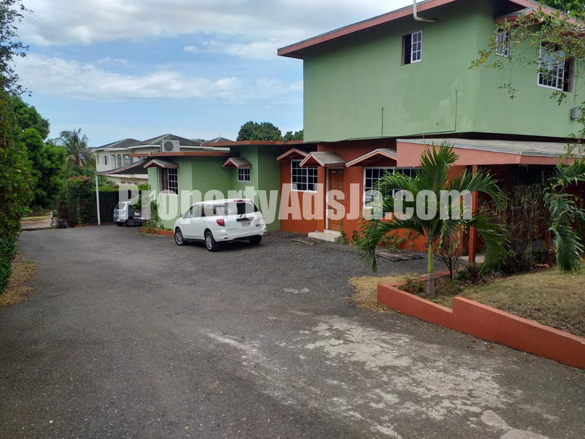 House For Sale in Red Hills, Kingston / St. Andrew Jamaica