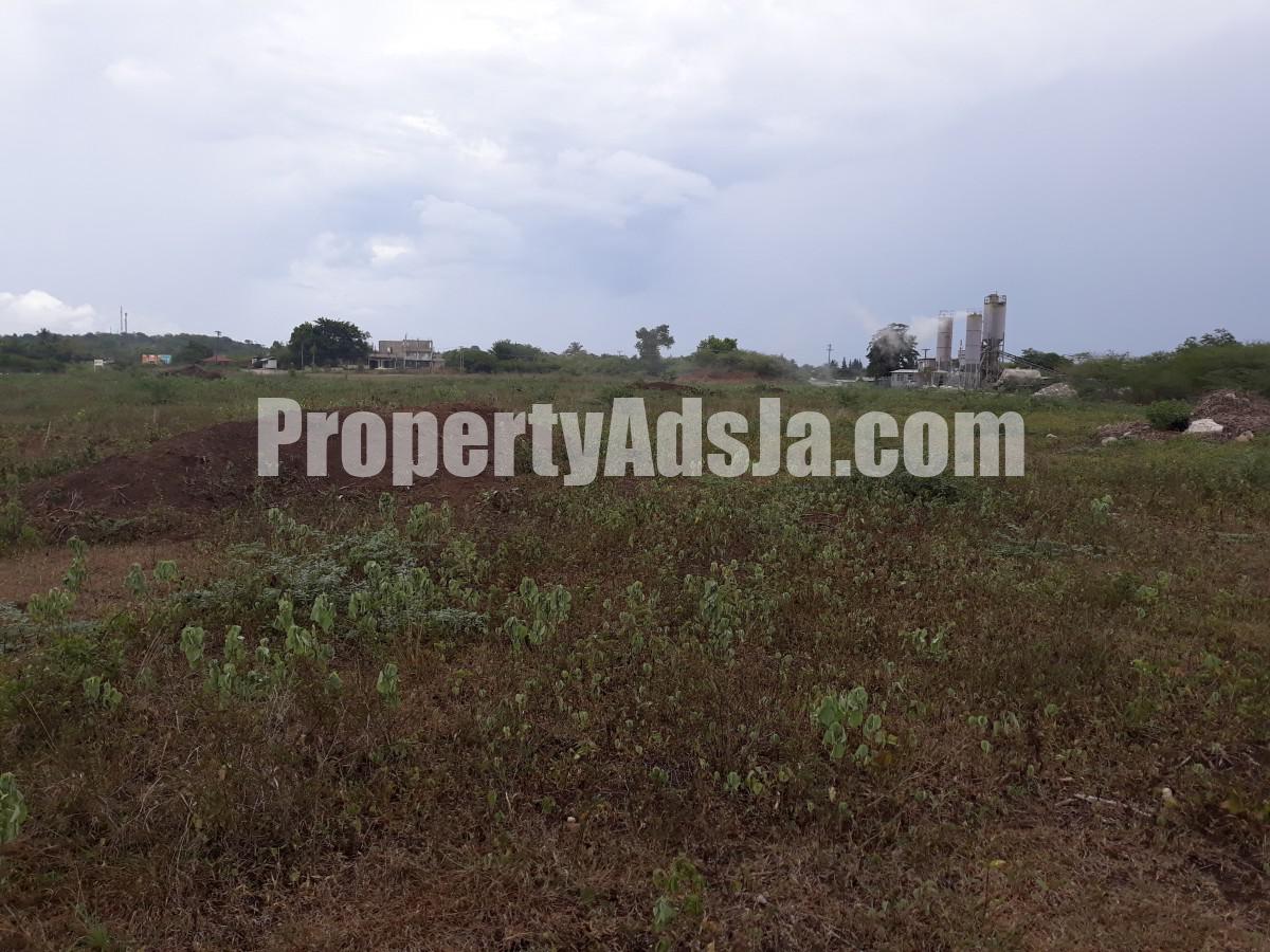 For Sale in May Pen, Clarendon Jamaica