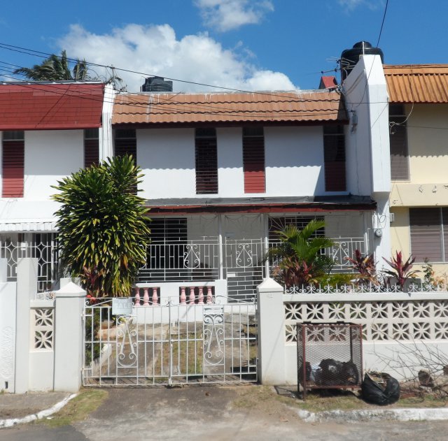 Townhouse For Sale in Papine, Kingston / St. Andrew Jamaica