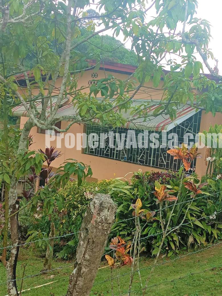 House For Sale in Rock Hall, Kingston / St. Andrew Jamaica