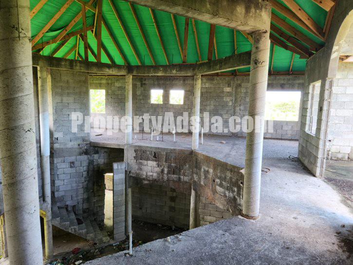 House For Sale in Twin Palms Estate, Clarendon Jamaica