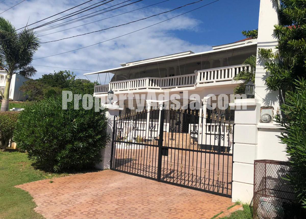 House For Sale in Retreat Heights, Trelawny Jamaica