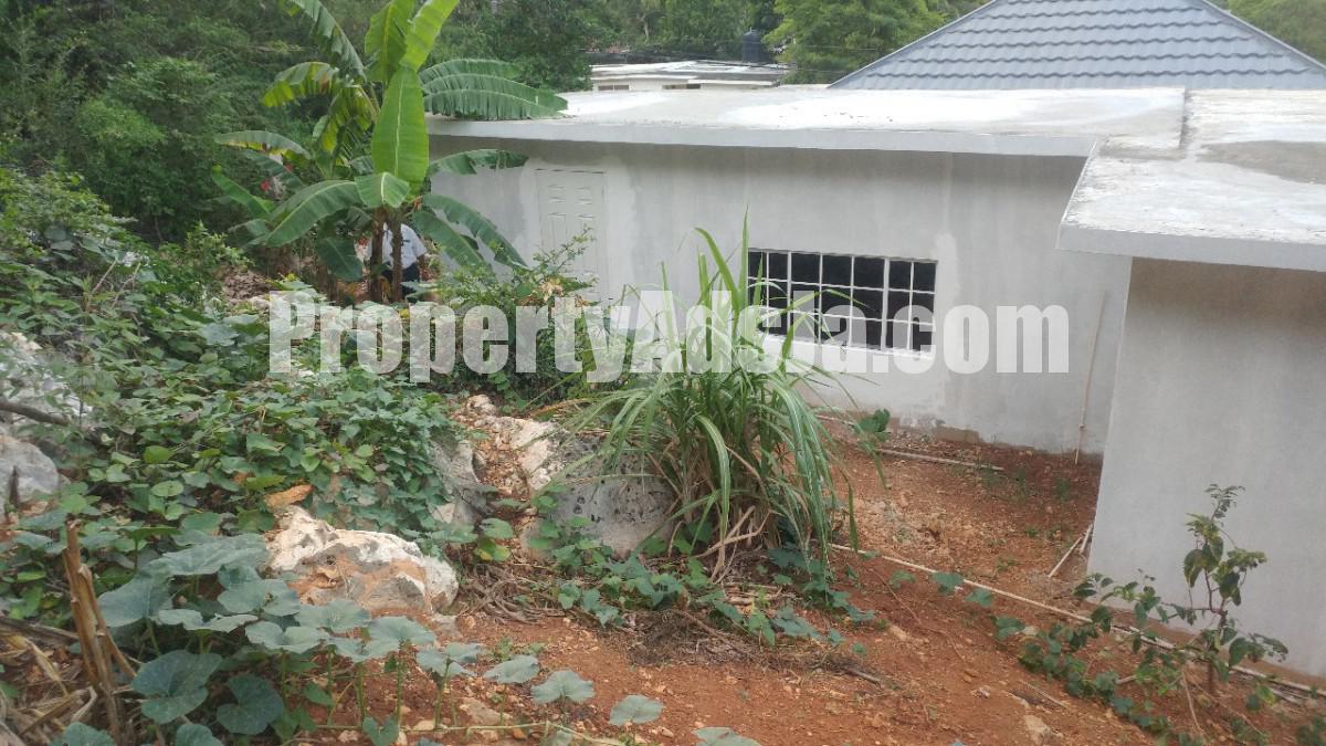 House For Sale in Mount View Estate, St. Catherine Jamaica