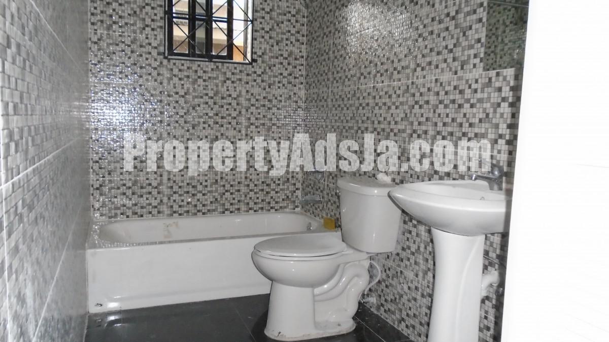 Apartment For Rent in Three Oaks Gardens, Kingston / St. Andrew Jamaica