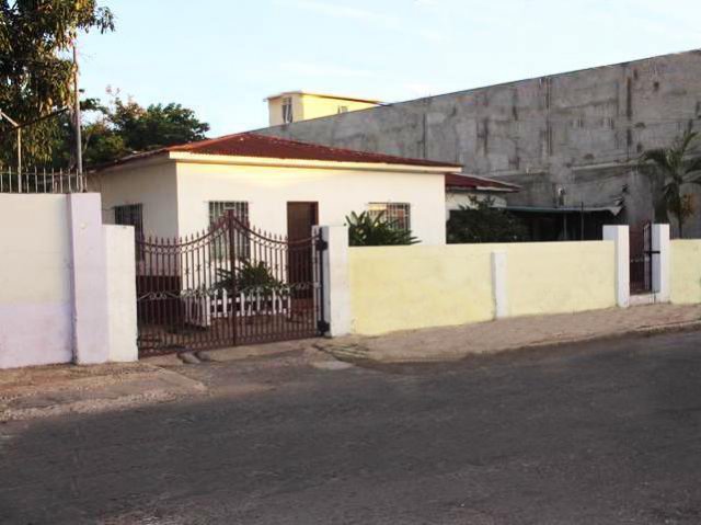 Commercial building For Sale in Hagley Park, Kingston / St. Andrew ...