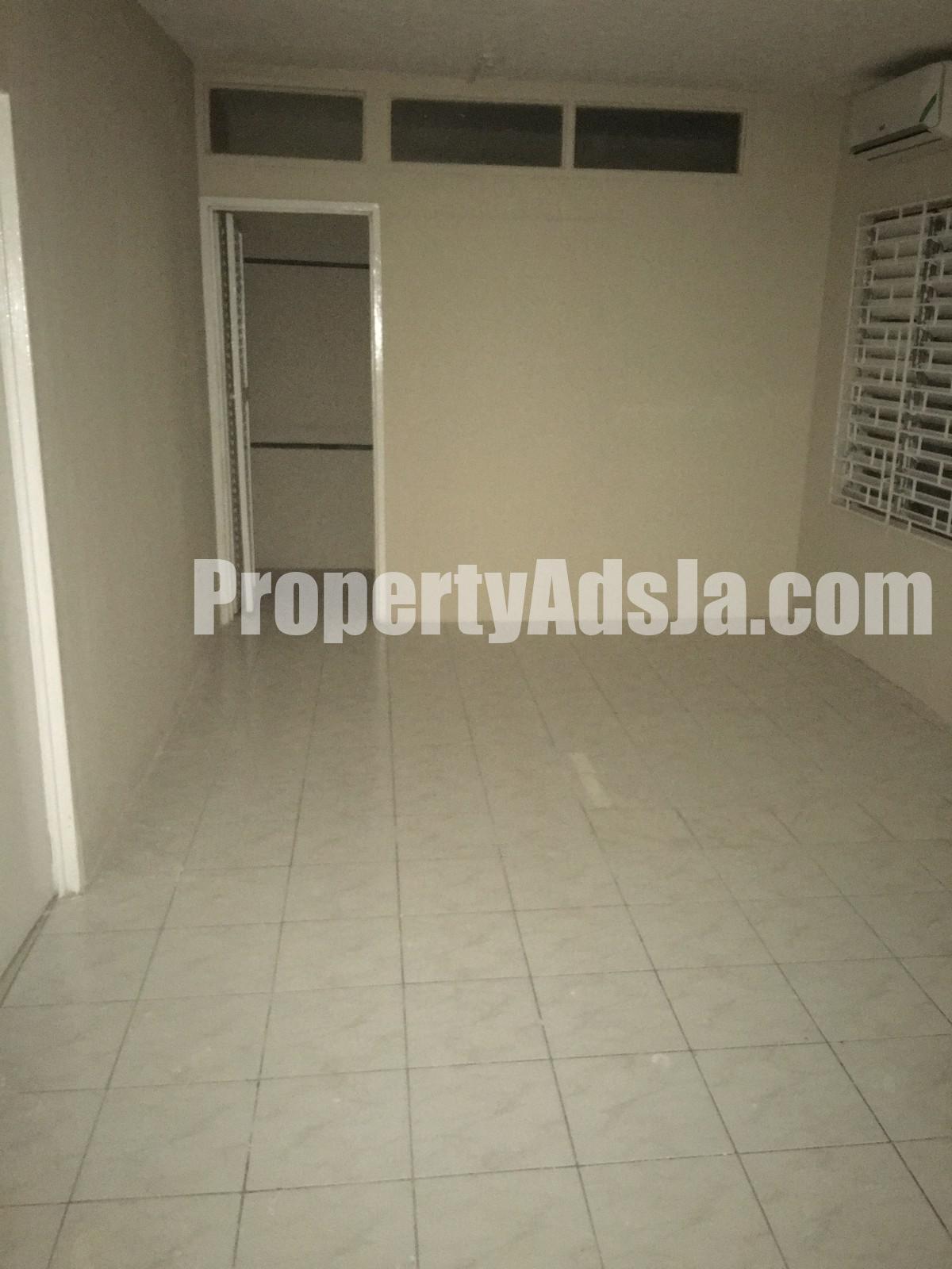 Apartment For Rent in Meadowbrook area, Kingston / St. Andrew Jamaica