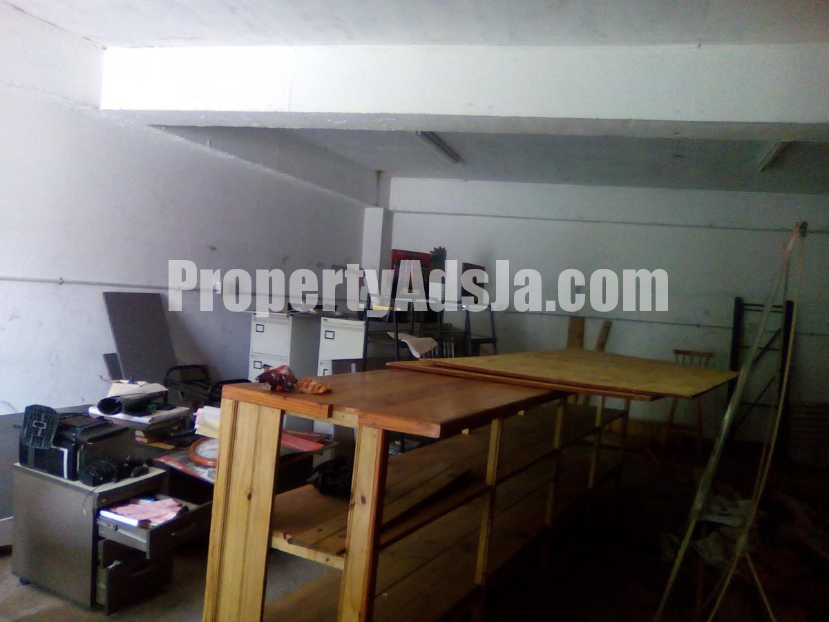 Commercial building For Rent in OFF HAGLEY PK ROAD, Kingston / St