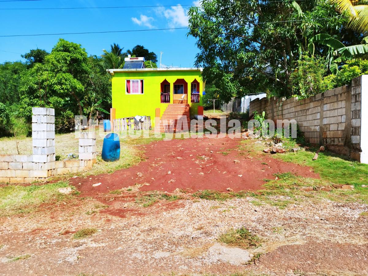 House For Sale in Kitson Town, St. Catherine Jamaica
