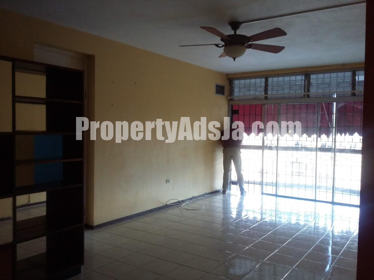 Apartment For Rent in New Kgn, Kingston / St. Andrew Jamaica