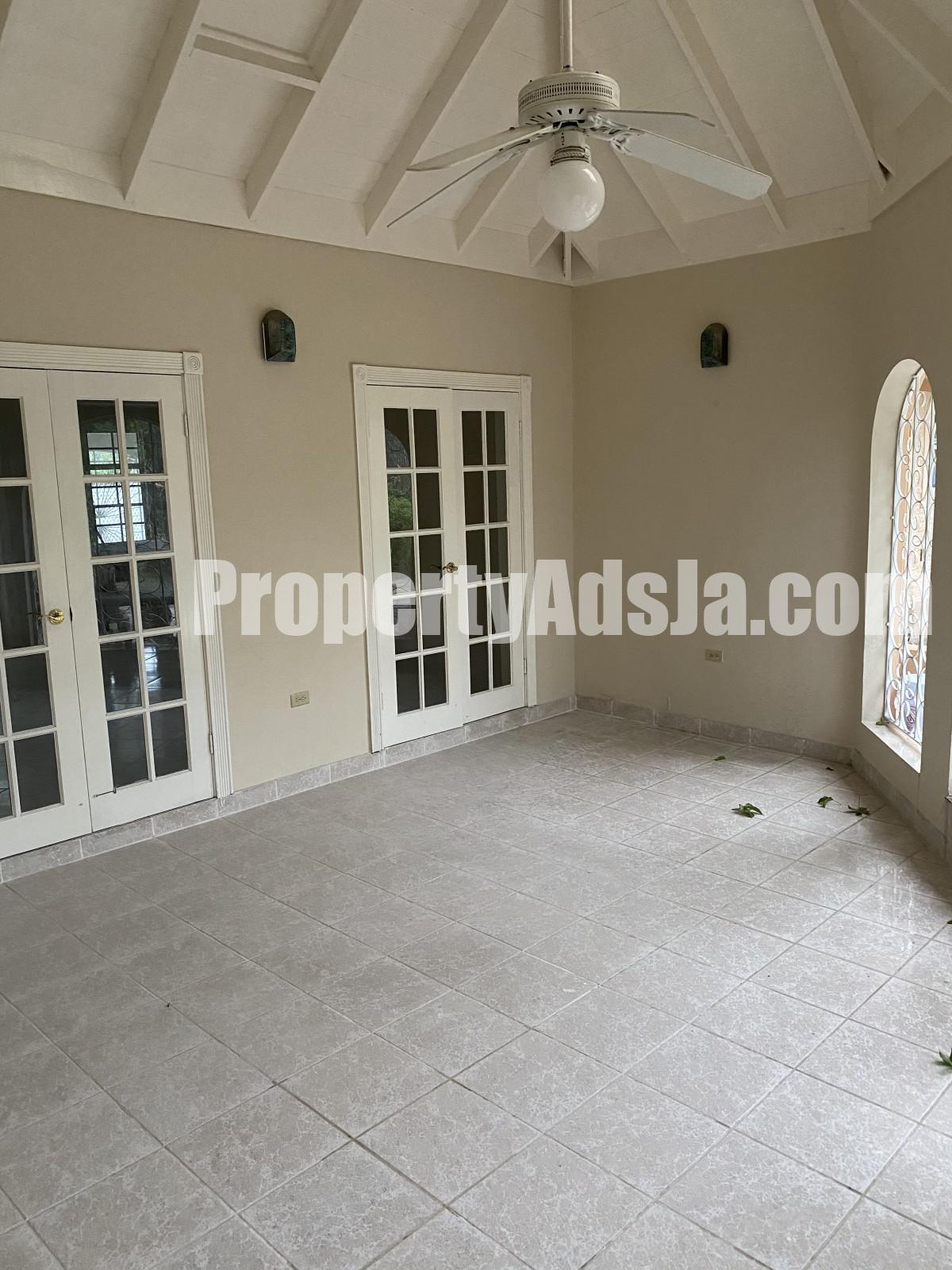 House For Rent in cherry garden, Kingston / St. Andrew Jamaica