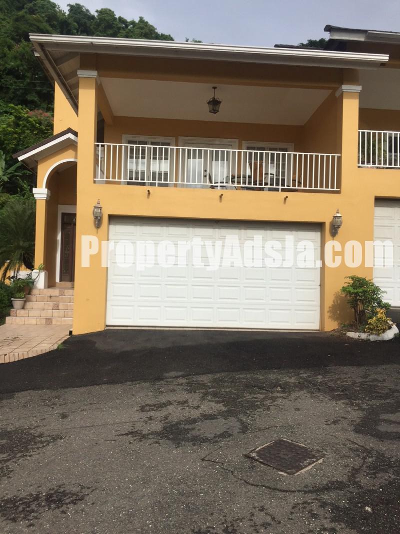 Townhouse For Rent in NORBROOK, Kingston / St. Andrew Jamaica