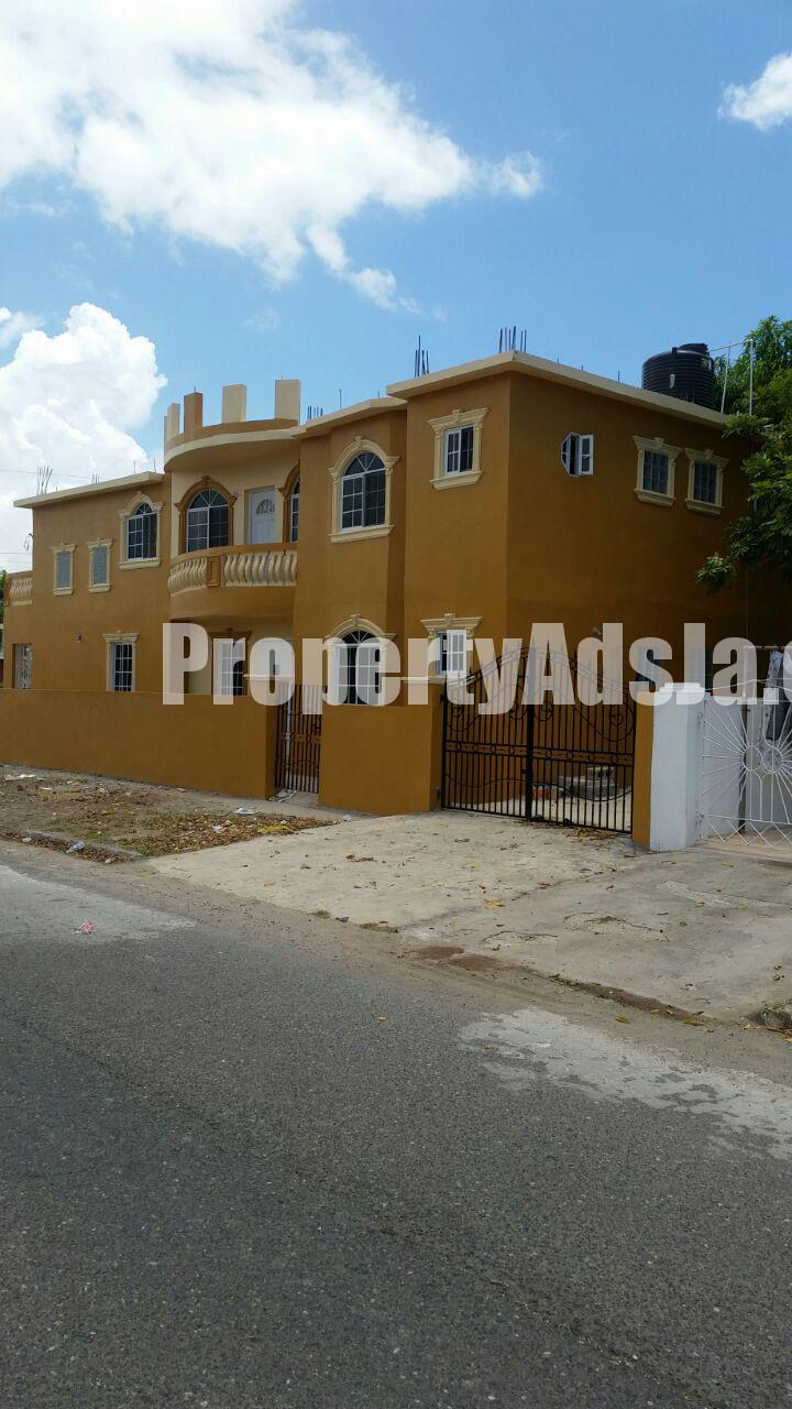 Apartment For Rent in Portmore Pines, St. Catherine Jamaica