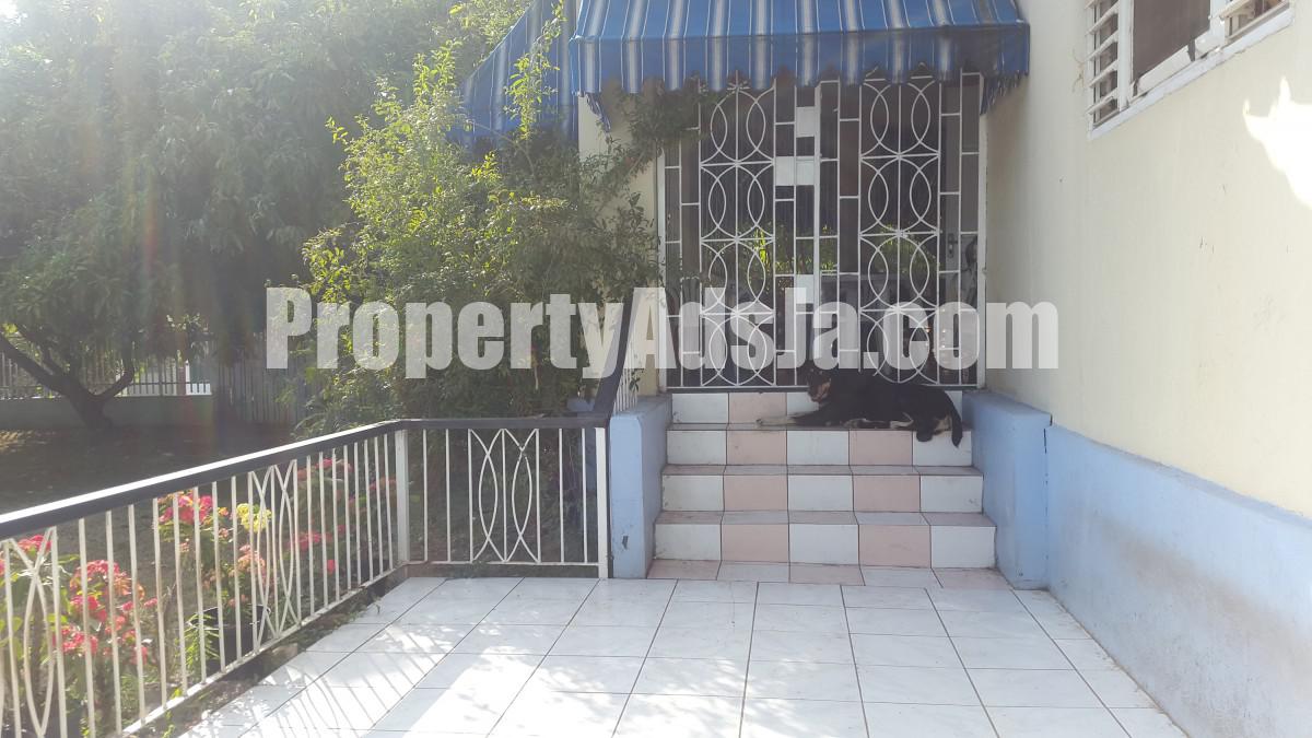 House For Sale in Kingston 6, Kingston / St. Andrew Jamaica