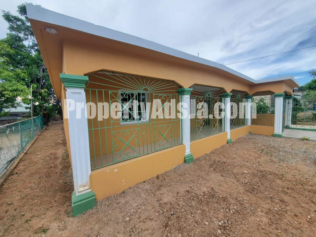 House For Sale in Ensom City, St. Catherine Jamaica