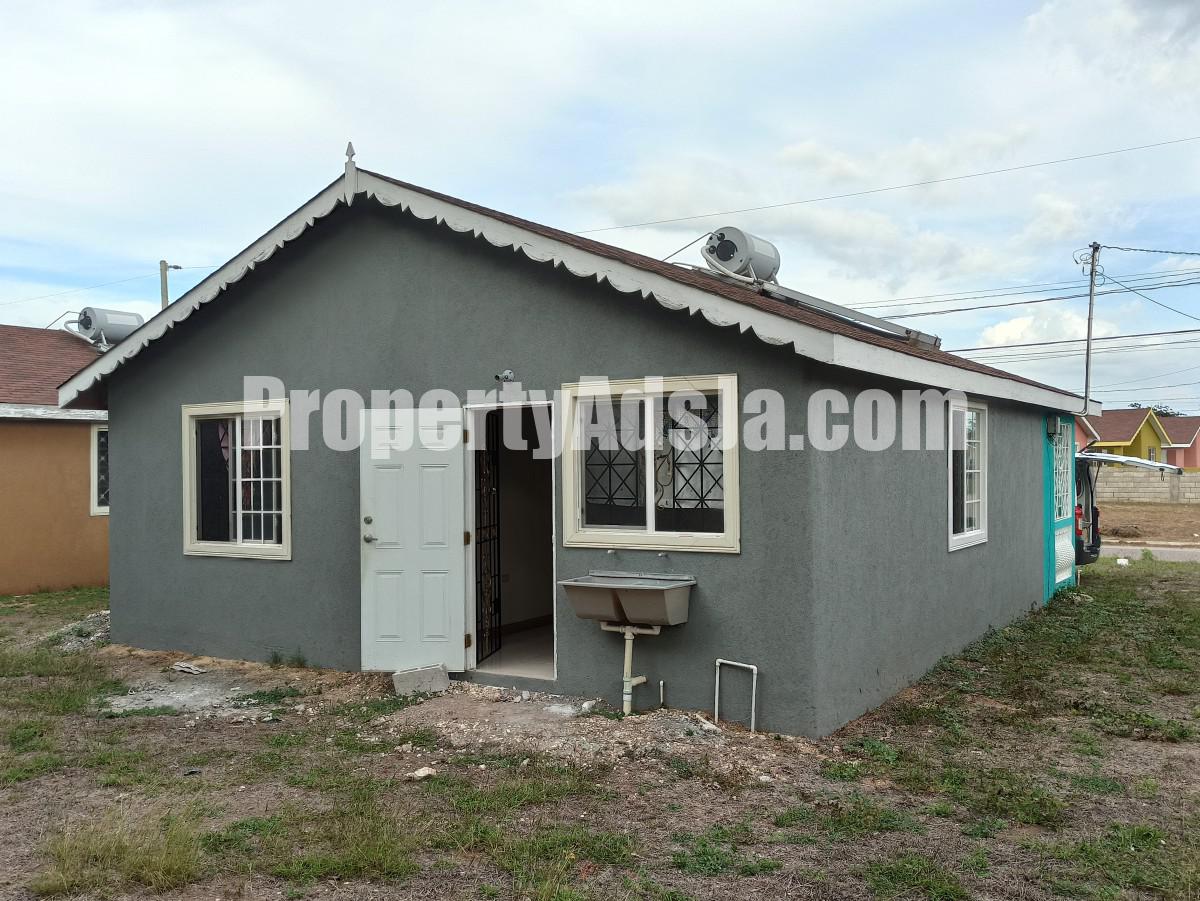 House For Sale in New Harbour Village II, St. Catherine Jamaica