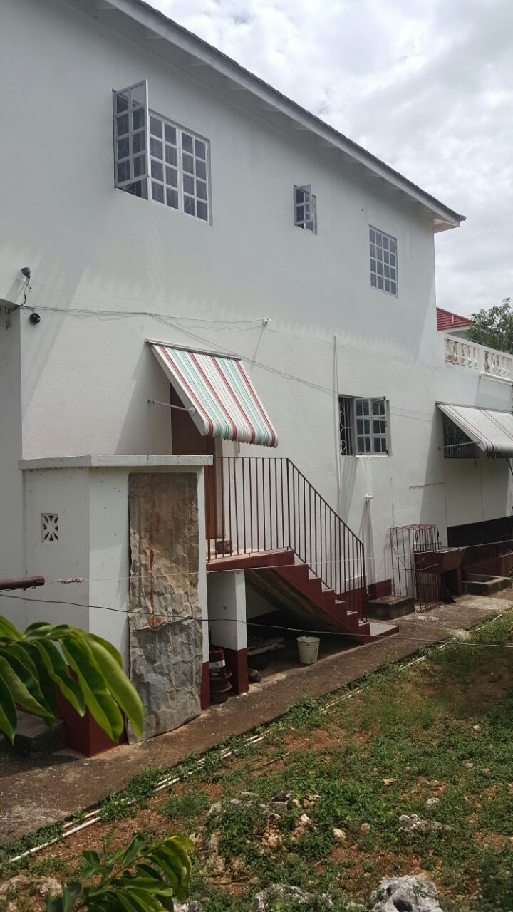 House For Sale in St Jago Heights, St. Catherine Jamaica