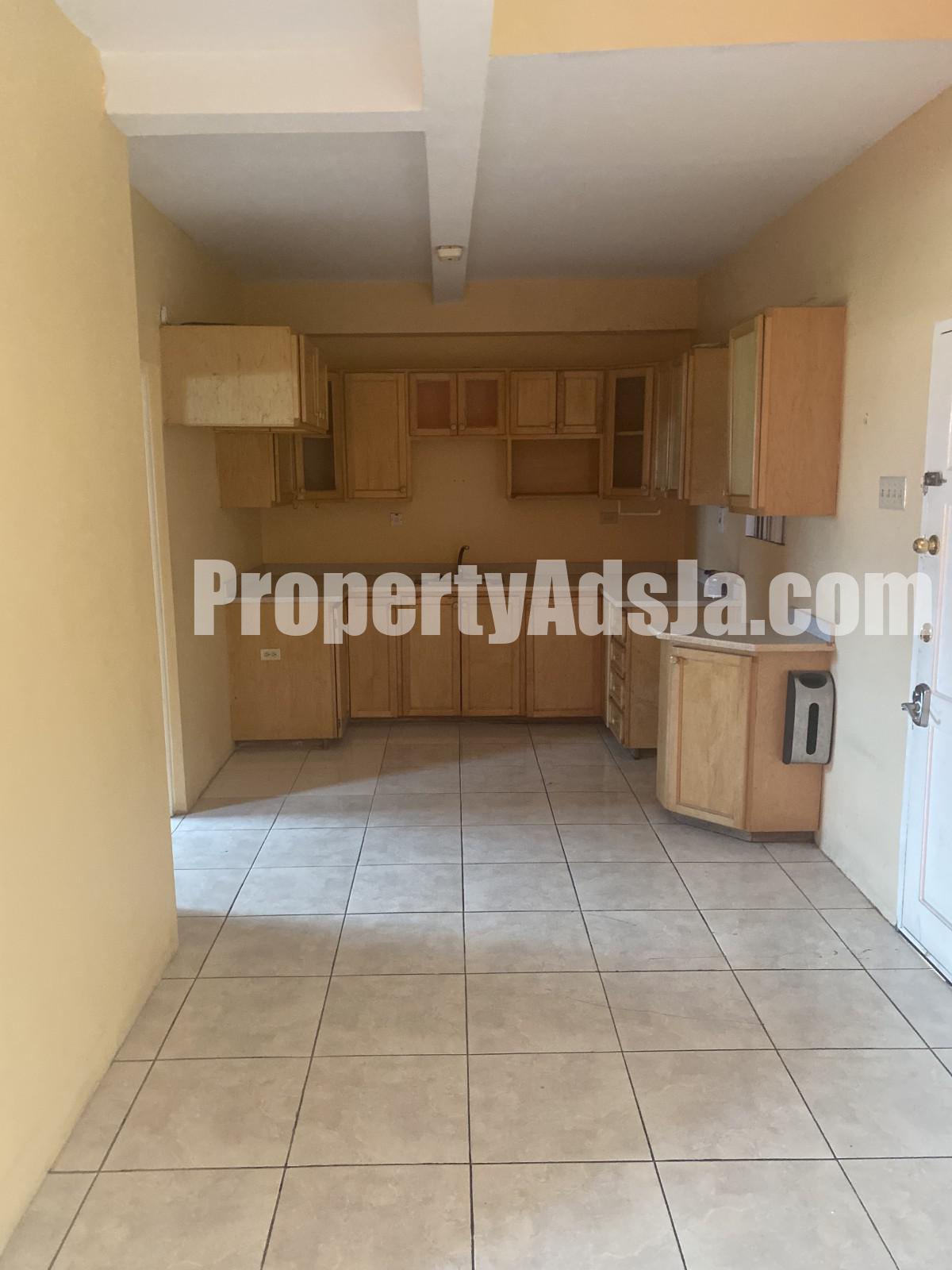 Apartment For Rent in Kensington Palm, Kingston / St. Andrew Jamaica