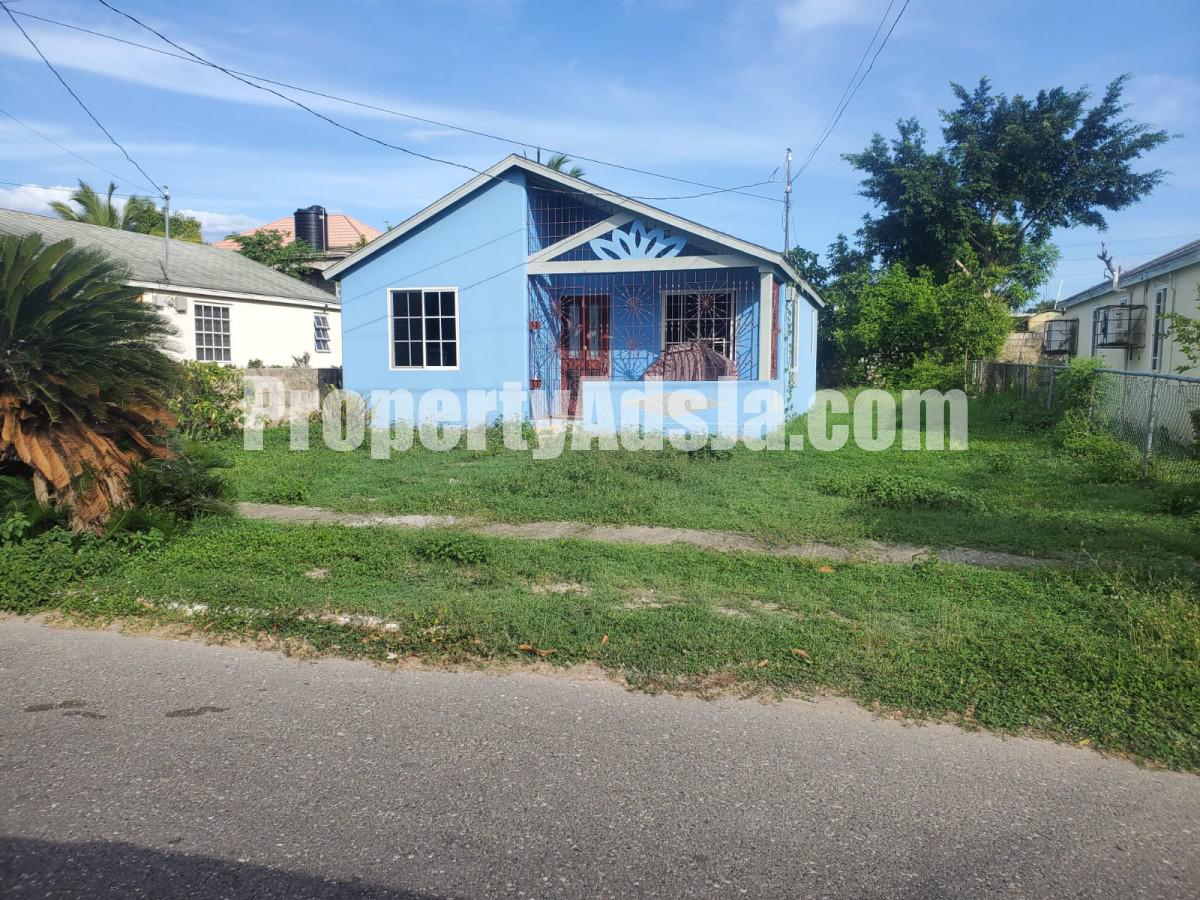 House For Sale in White Water Meadows, St. Catherine Jamaica