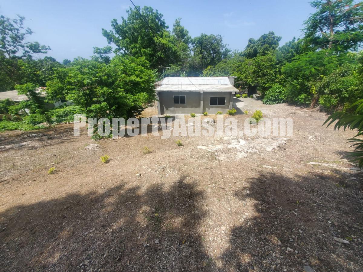 House For Sale in HAMPSTEAD, St. Thomas Jamaica