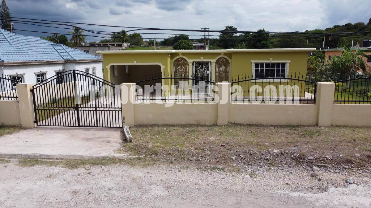 House For Sale in Merrivale Meadows, Clarendon Jamaica