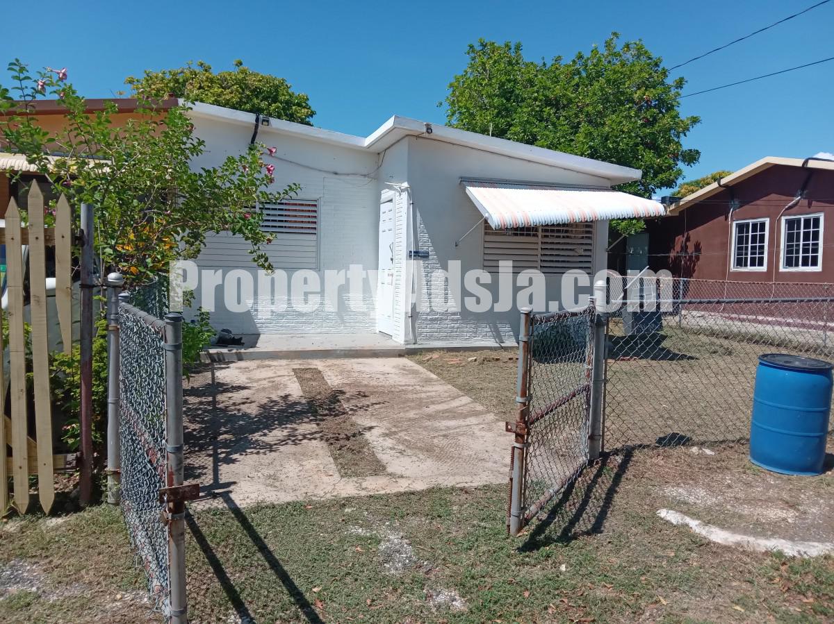 House For Sale in Hellshire Heights, St. Catherine Jamaica