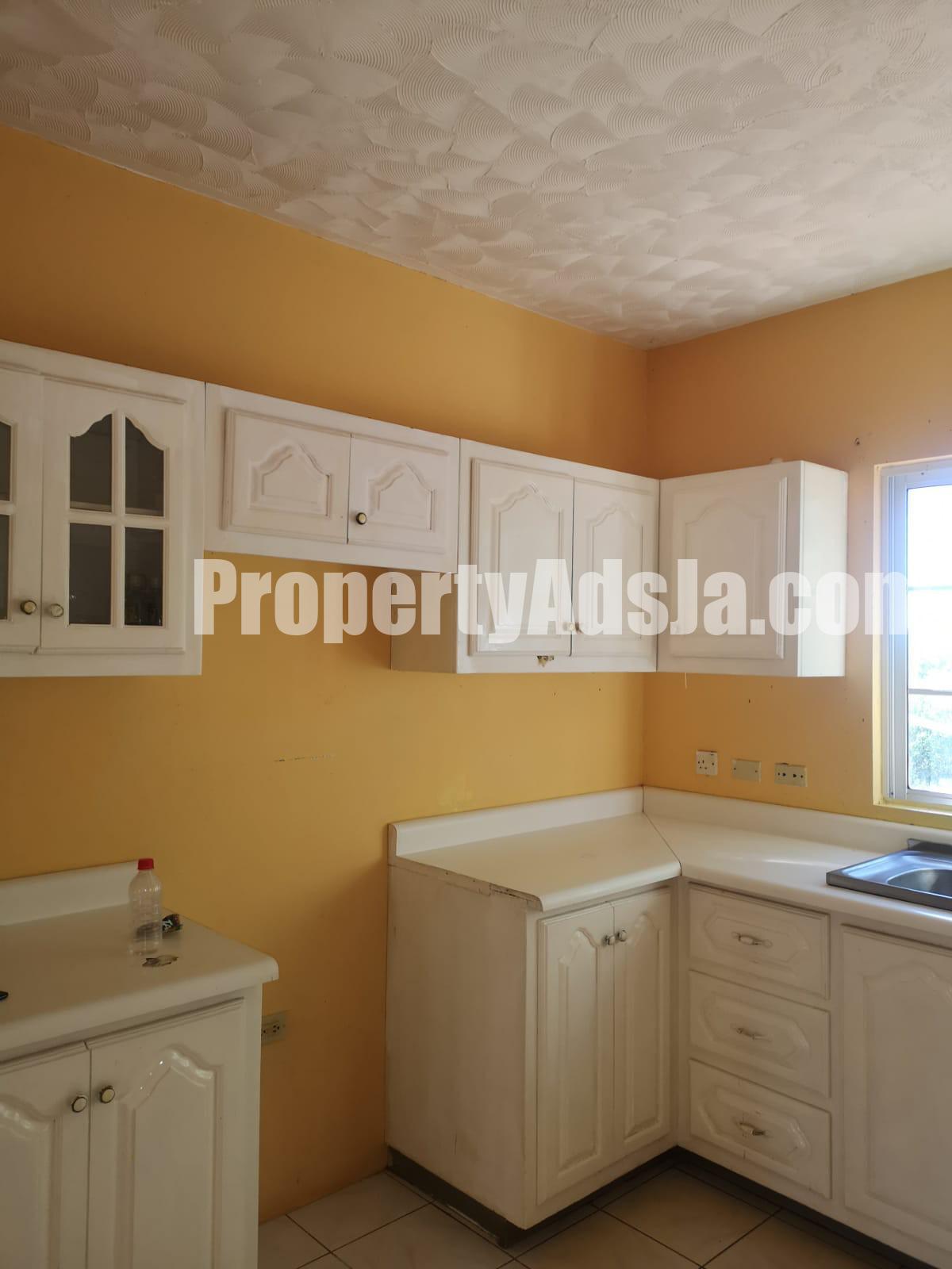 House For Sale in Comma Pen, St. Elizabeth Jamaica