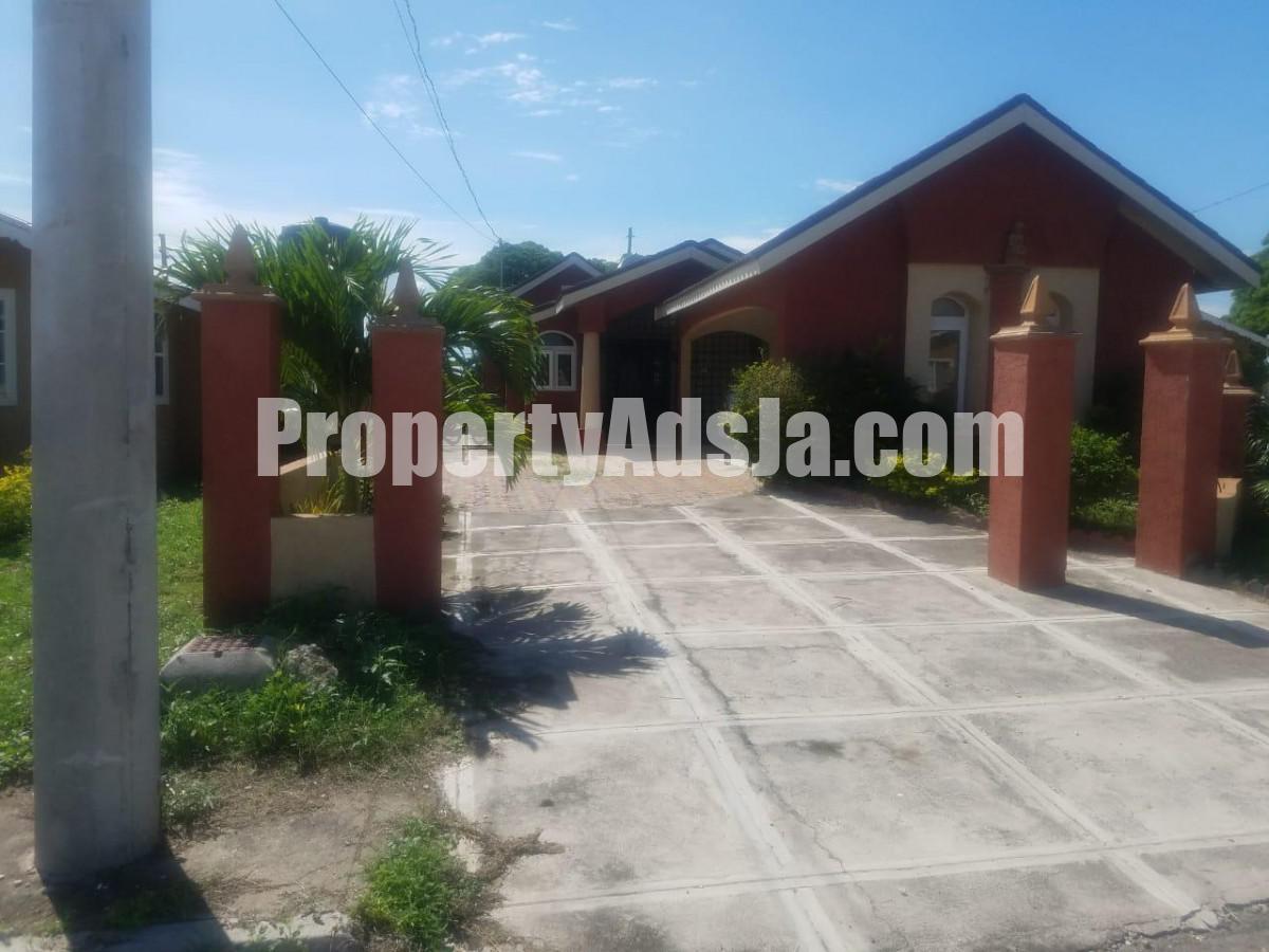 House For Sale in Old Harbour, St. Catherine Jamaica