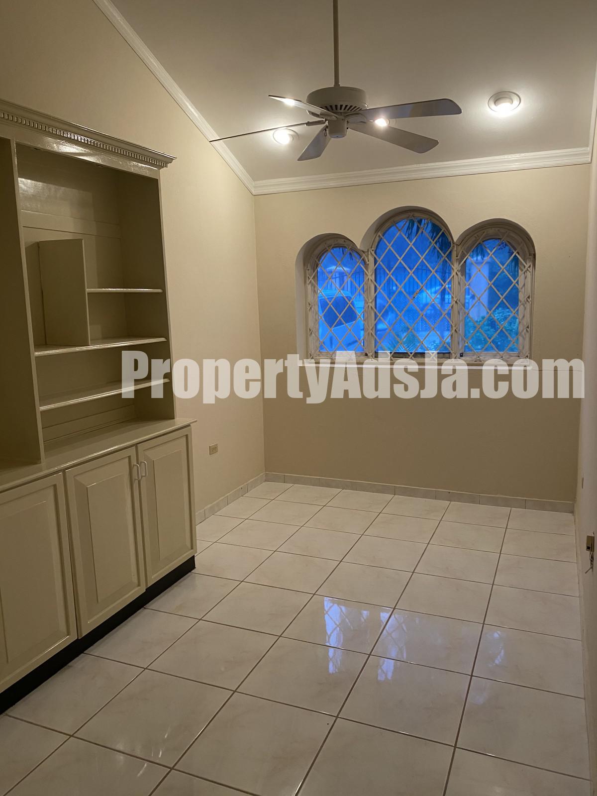 House For Rent in cherry garden, Kingston / St. Andrew Jamaica