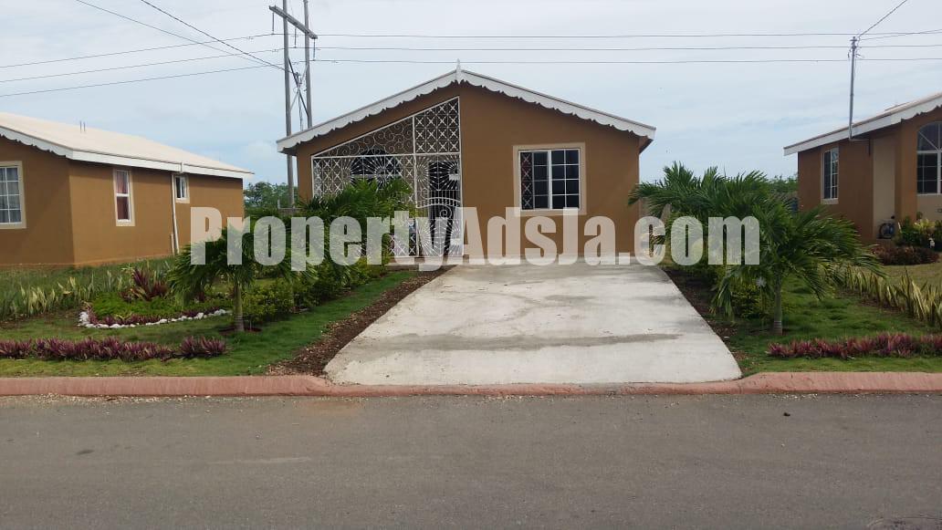 House For Rent in New Harbour Village 3 Old Harbour, St. Catherine