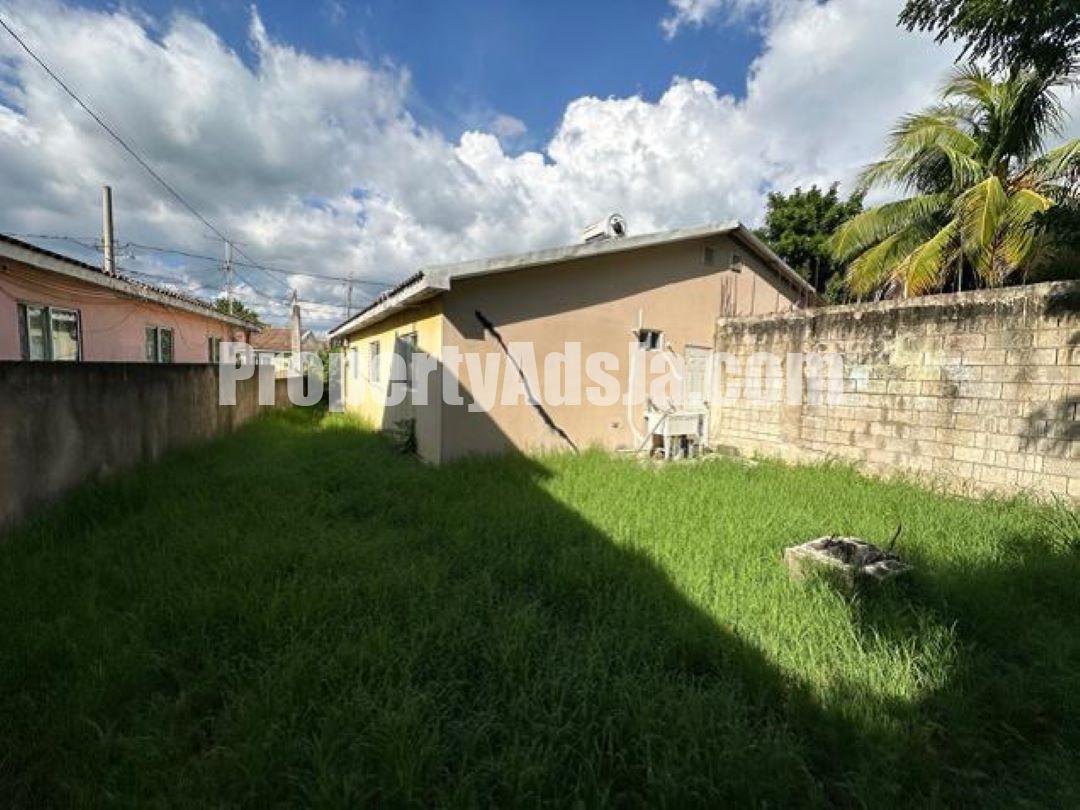 House For Sale in Spanish Town, St. Catherine Jamaica