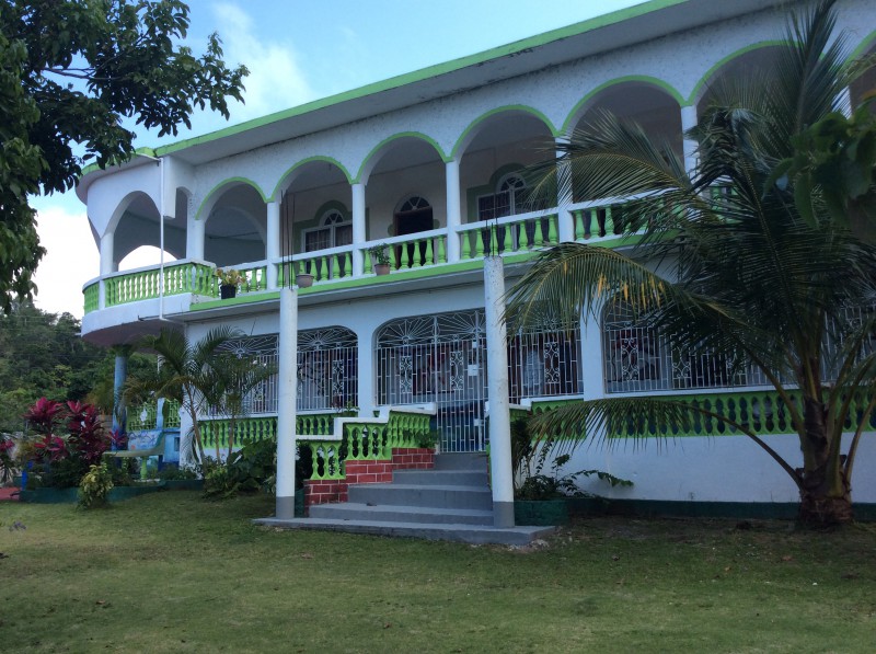 Resort/vacation property For Sale in Sherwood Forrest, Portland Jamaica