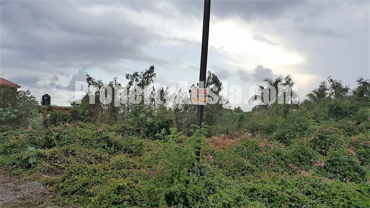 Residential lot For Sale in Ocean Crescent Old Harbour Mews, St