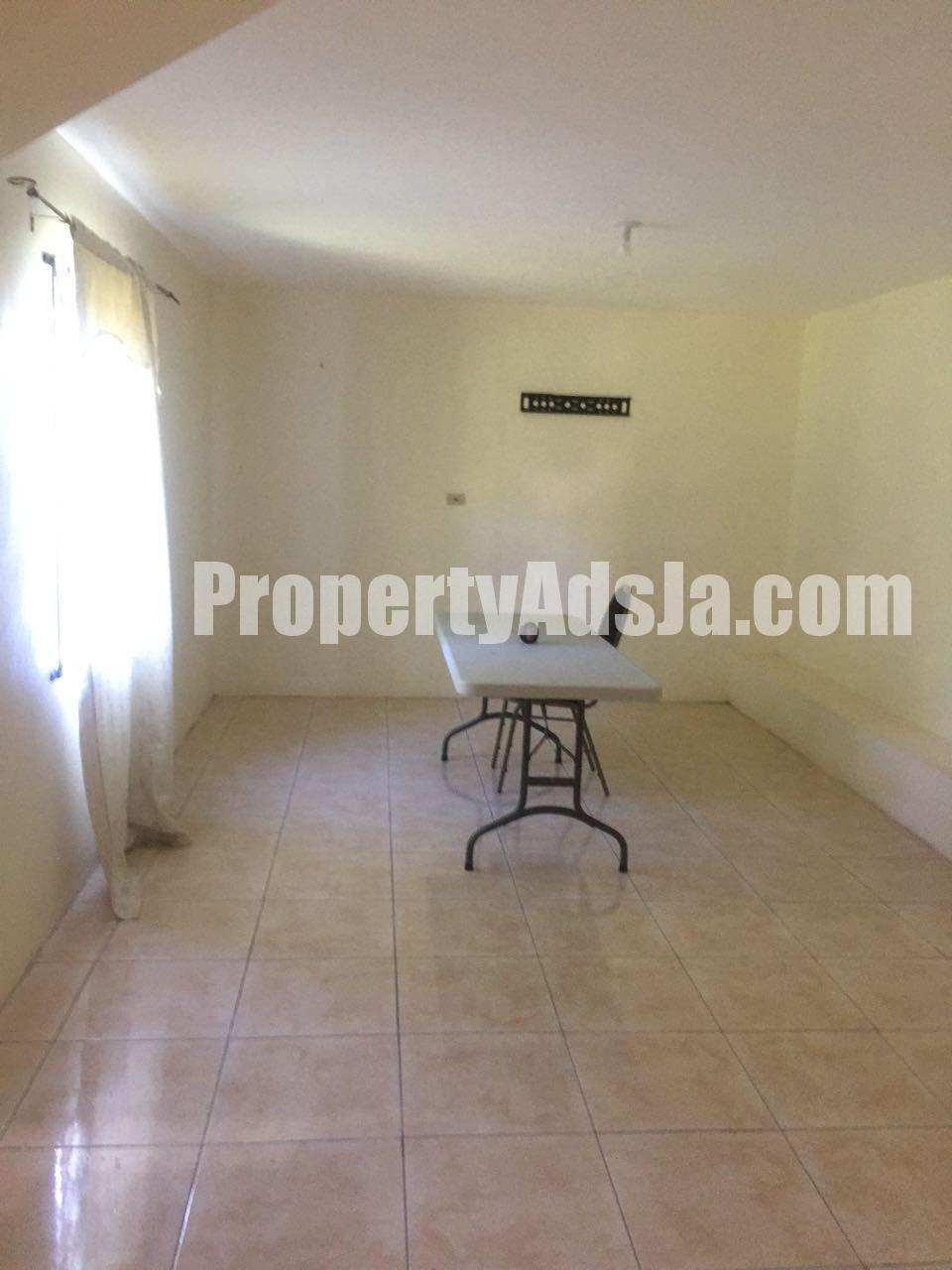 House For Rent in Mandeville, Manchester Jamaica