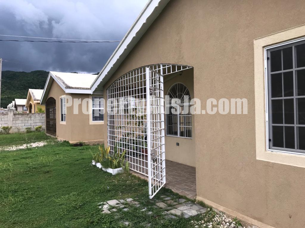 House For Rent in Montego West Village, St. James Jamaica