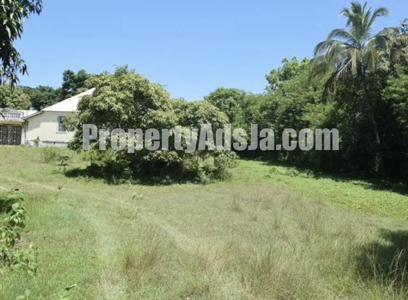 Residential lot For Sale in Duncans, Trelawny Jamaica