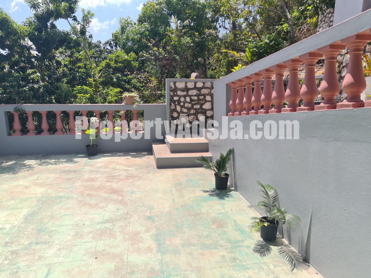 Apartment For Rent in Red Hills, Kingston / St. Andrew Jamaica