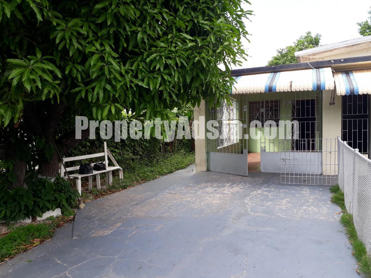 House For Sale in Patrick City, Kingston / St. Andrew Jamaica