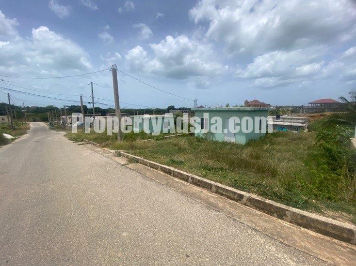 House For Sale in Luana Pen Black River, St. Elizabeth Jamaica