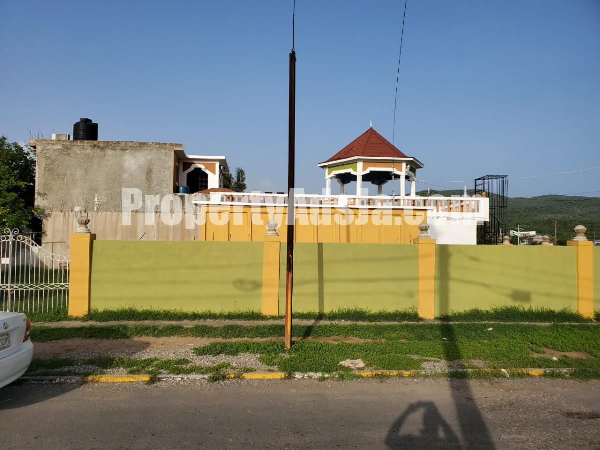 House For Sale in Greater Portmore, St. Catherine Jamaica