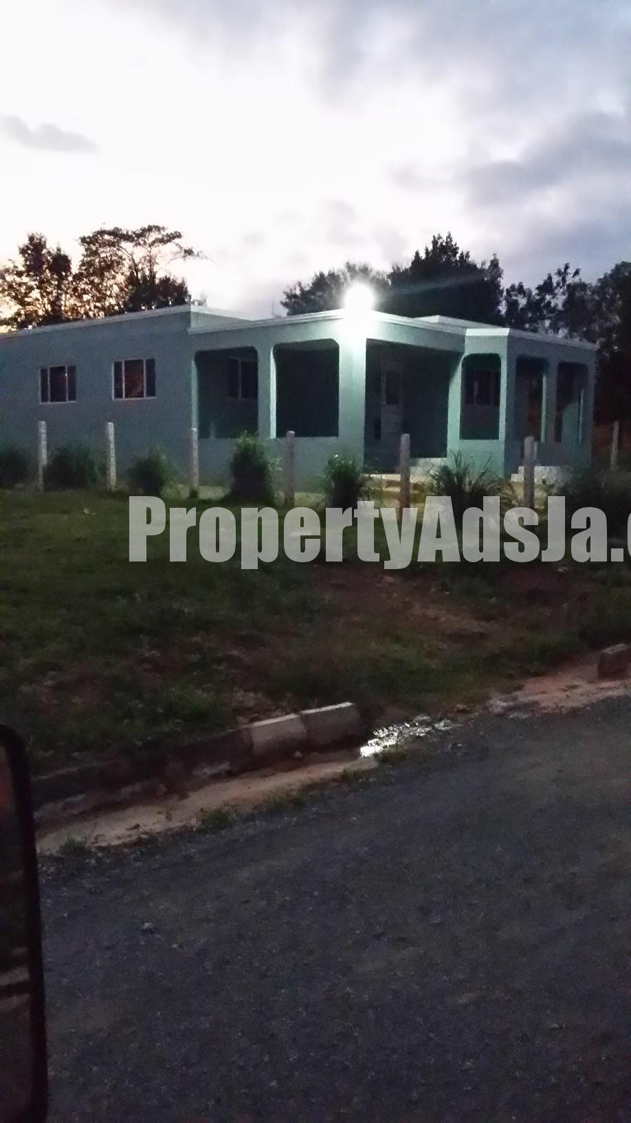 House For Sale in Linstead, St. Catherine Jamaica