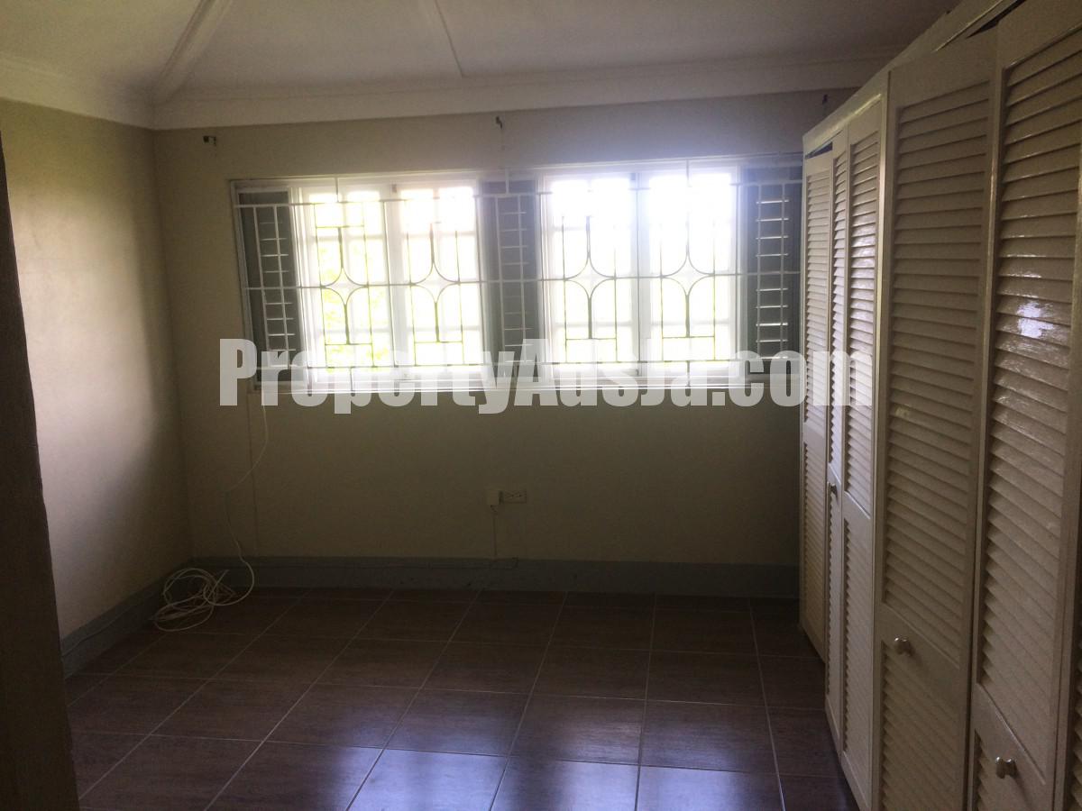 Apartment For Rent in redhills, Kingston / St. Andrew Jamaica