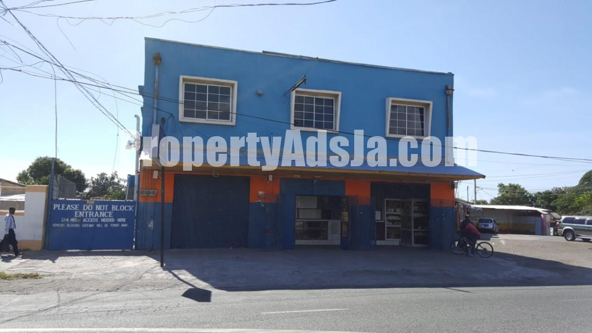Commercial building For Rent in Spanish Town Road, Kingston / St