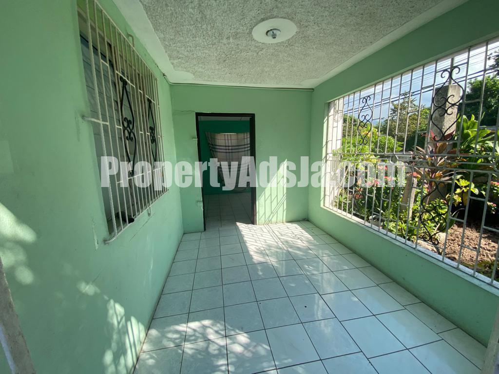 House For Sale in Pembroke Hall, Kingston / St. Andrew Jamaica