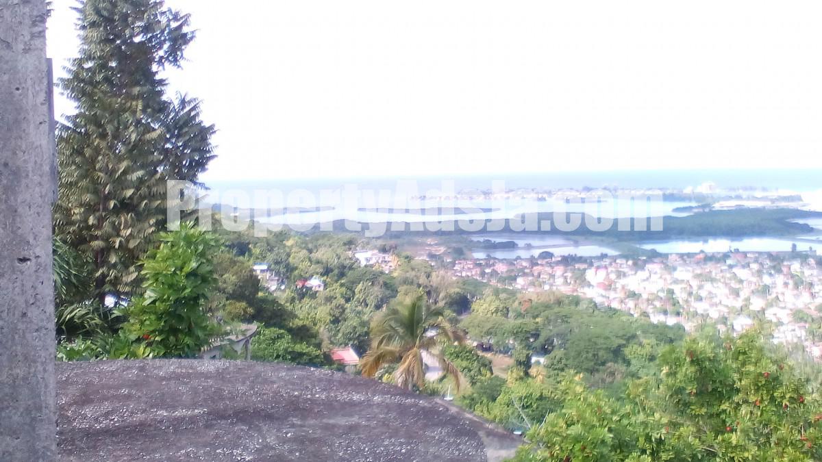 House For Sale in Bogue Hill Montego Bay, St. James Jamaica