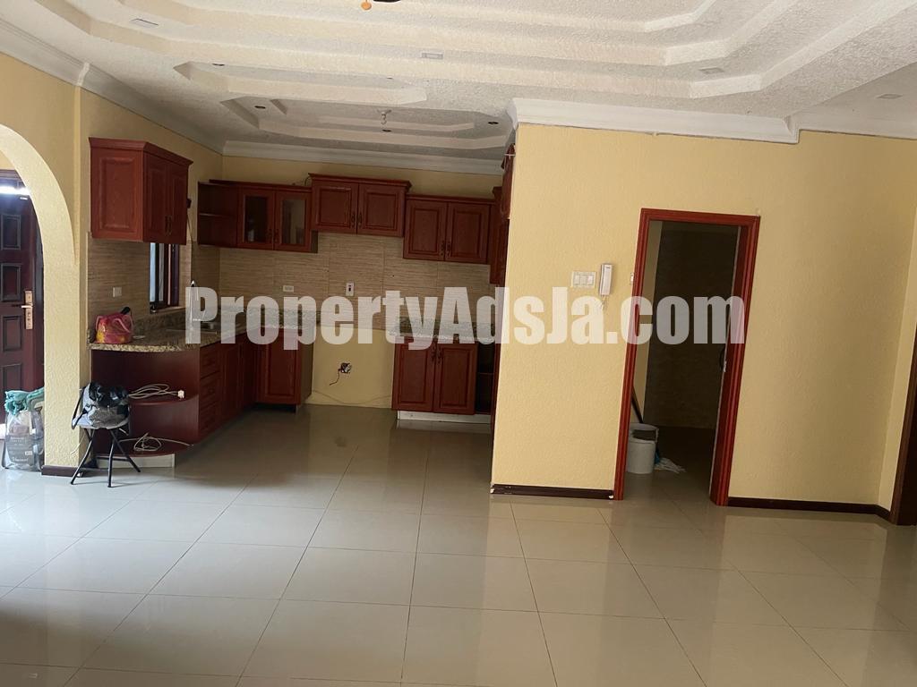 Apartment For Rent in Liguanea, Kingston / St. Andrew Jamaica