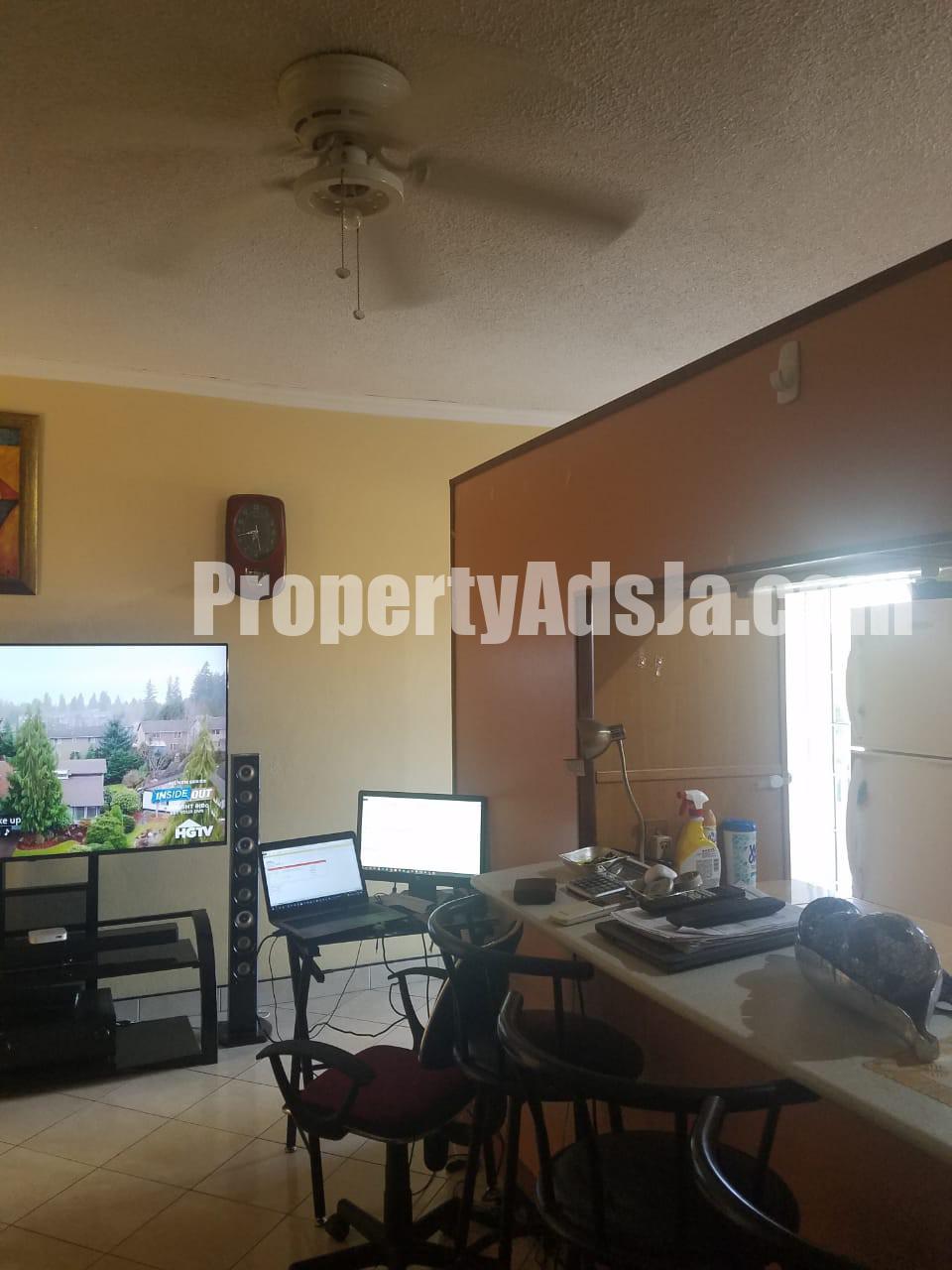 Apartment For Sale in Kgn 8, Kingston / St. Andrew Jamaica
