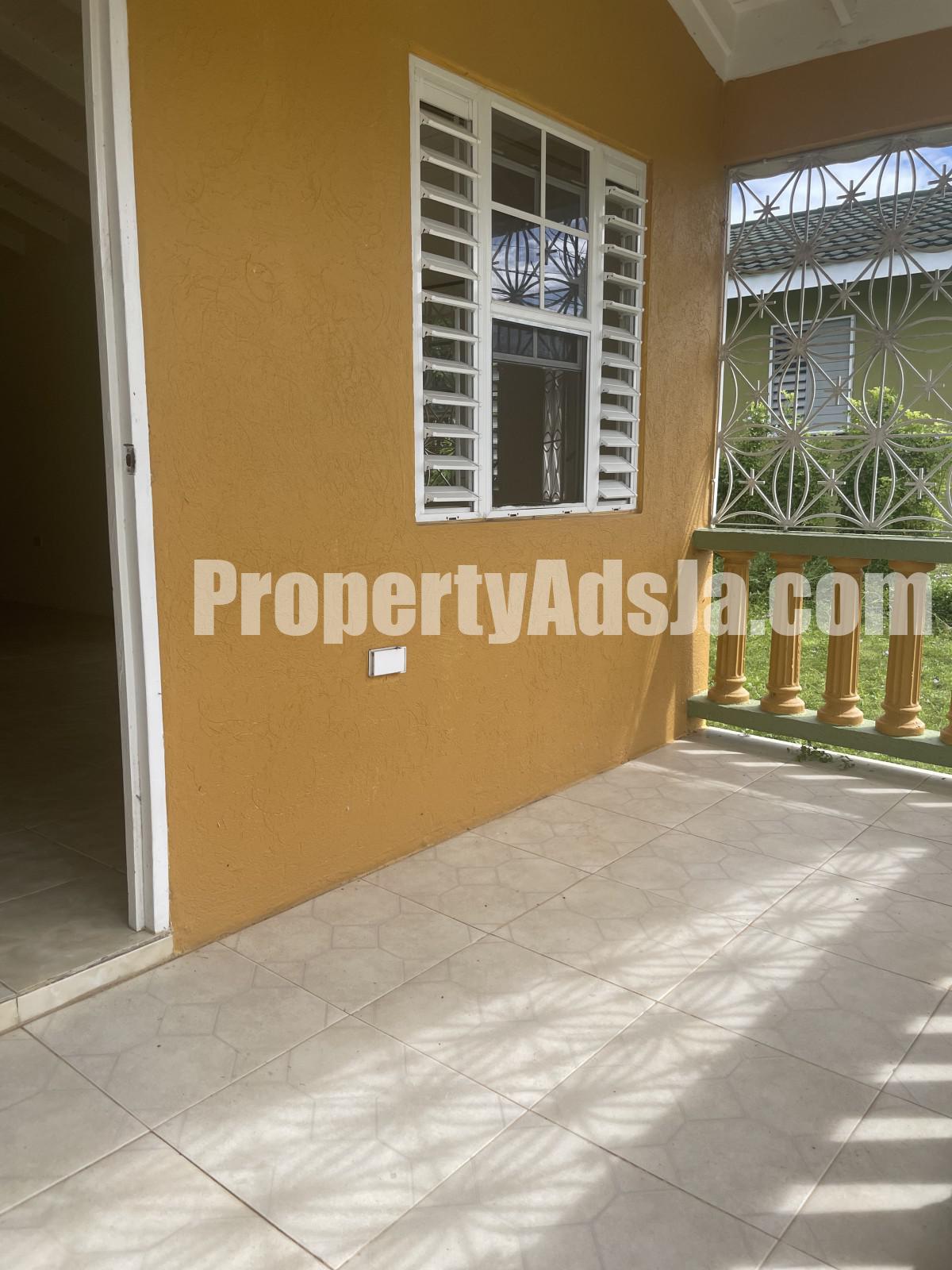 House For Sale in Stonebrook Vista, Trelawny Jamaica