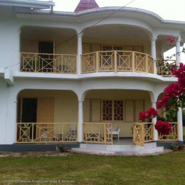 House For Sale in Caribbean Park Tower Isle, St. Mary Jamaica